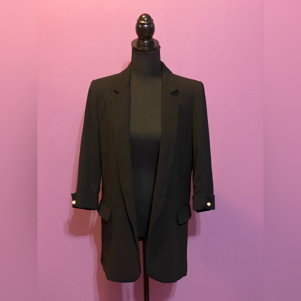 Cropped Sleeve Blazer